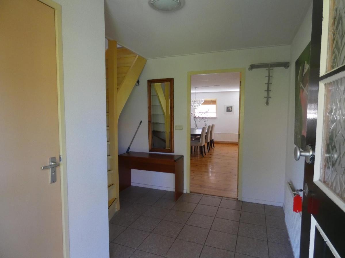 Familiehuis Achter De Duijnhoeve Zuidbakkum Exterior foto